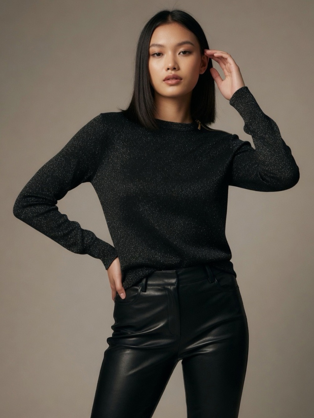 Equipment Femme Silk Cashmere Blend Gold Sparkle Black Crewneck Sweater M